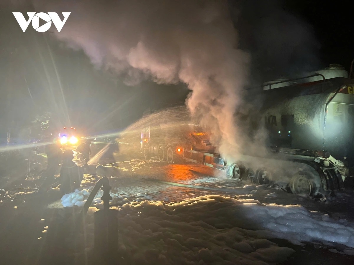 Chay xe bon cho dau anh 2