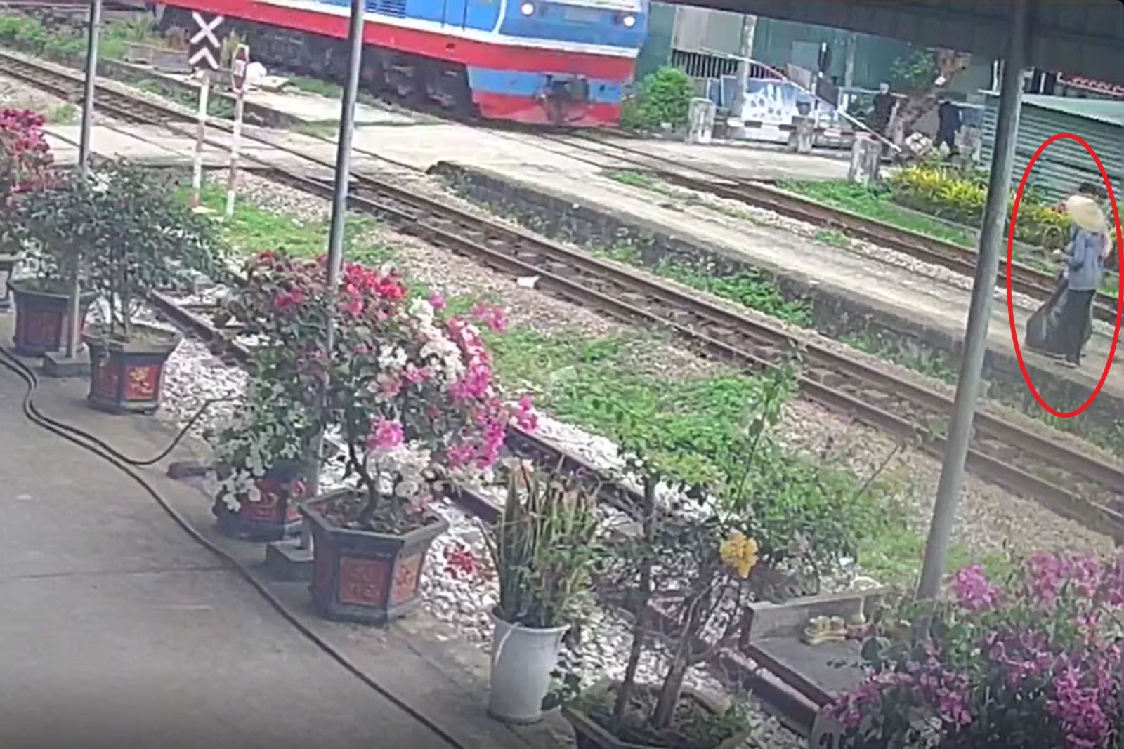 Cong nhan duong sat anh 1