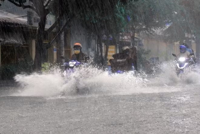 Gio mua Dong Bac anh 1