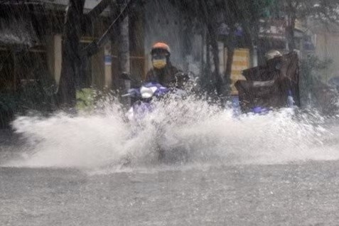 Gio mua dong bac sap tran ve, mua rat to hinh anh
