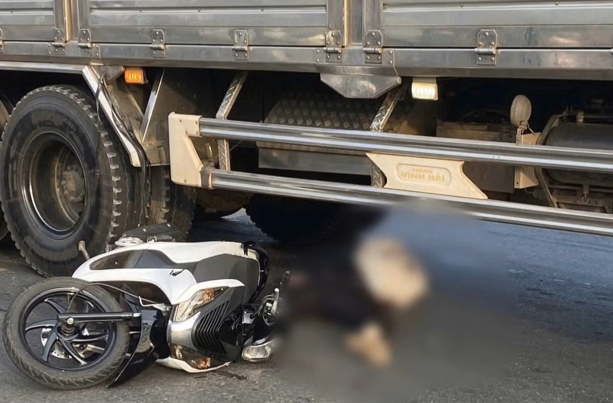 Nu sinh lop 12 tu vong duoi gam xe tai o Dong Nai hinh anh