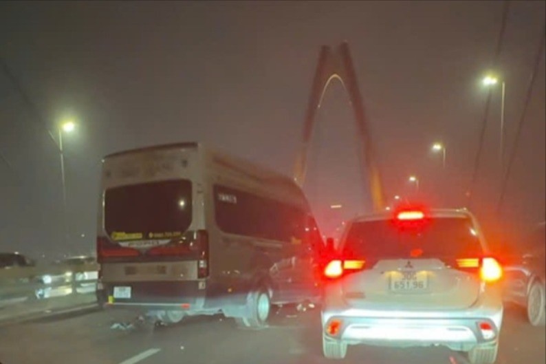 Tai nan cau Nhat Tan anh 2