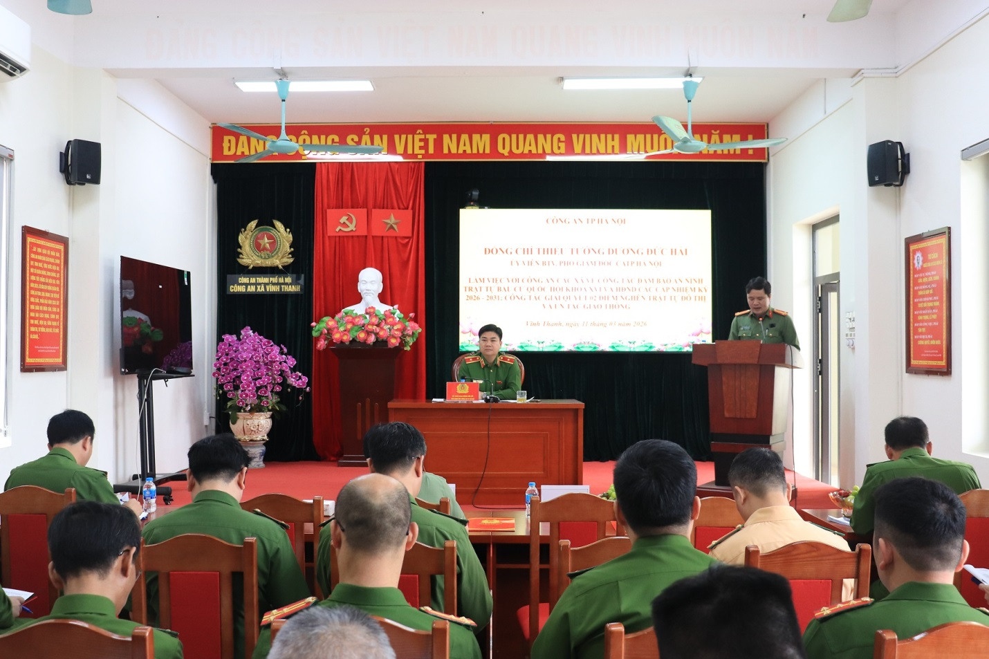 Cong an Ha Noi anh 3