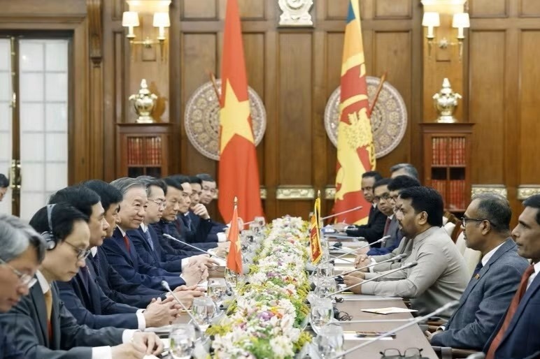 Tong Bi thu, Chu tich nuoc hoi dam voi Tong thong Sri Lanka hinh anh