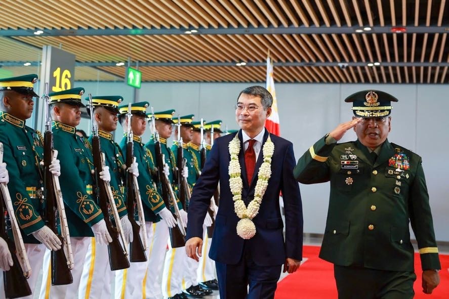 Thu tuong Le Minh Hung anh 2