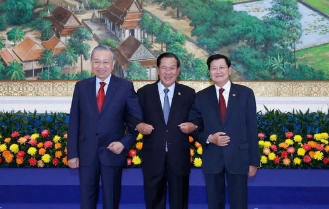 Cuoc gap cap cao giua 3 dang cua Campuchia, Viet Nam va Lao hinh anh
