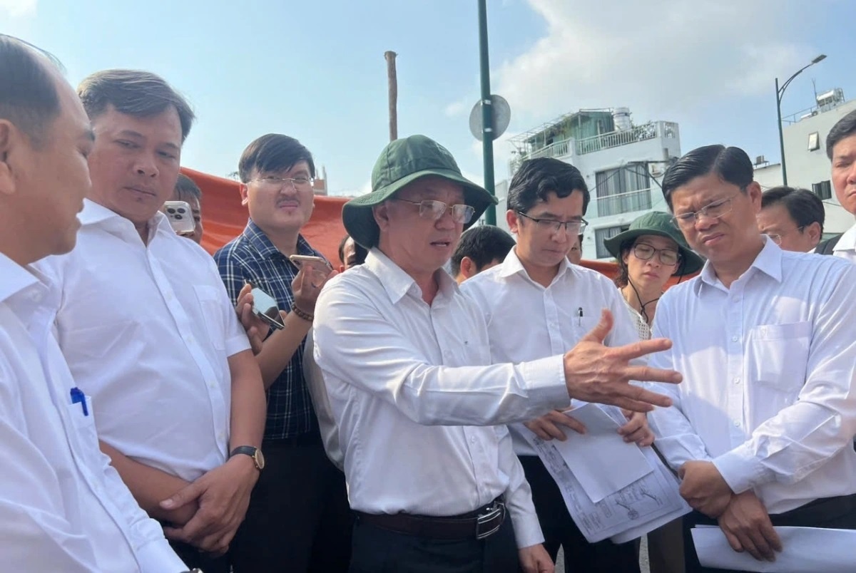 Sat lo kenh Tau Hu anh 1