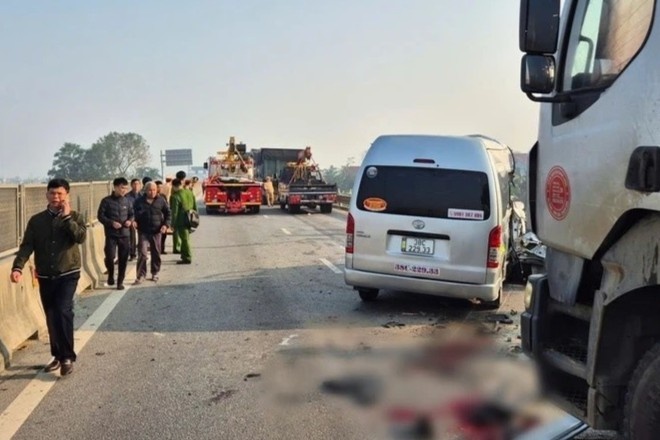 Khoi to vu tai nan tham khoc lam 9 nguoi thuong vong o Thanh Hoa hinh anh