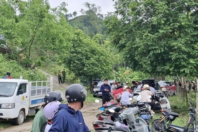 Phat hien thi the tren nui Thien Nhan hinh anh