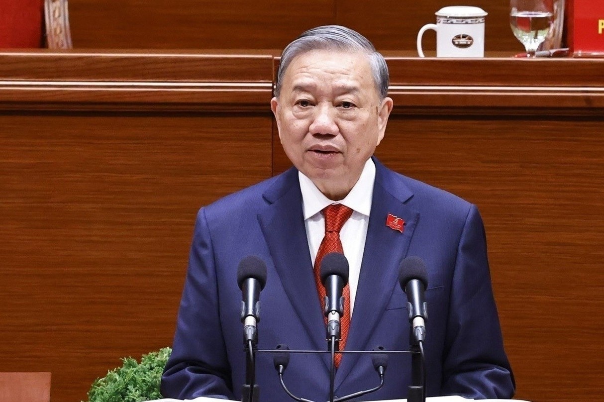 Tien len! Toan thang at ve ta! hinh anh