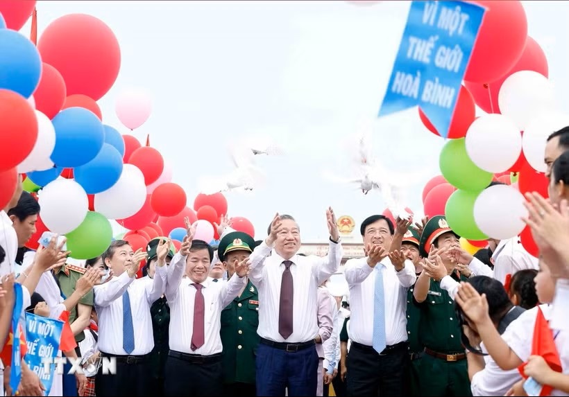 Thong nhat non song anh 1