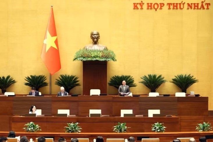 Hom nay, Quoc hoi ban ve chong lang phi hinh anh