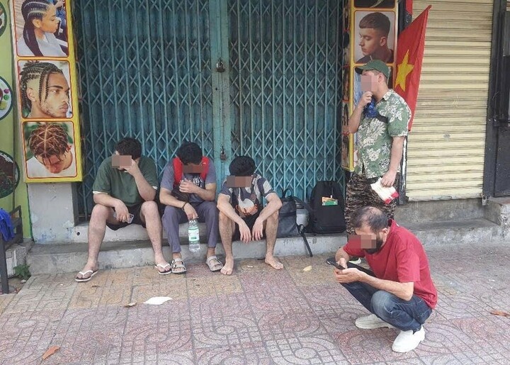 Chay pho Tay Khanh Hoa anh 2