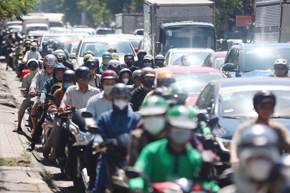 Chi tiet muc ho tro du kien khi Ha Noi thi diem cam xe xang Vanh dai 1 hinh anh