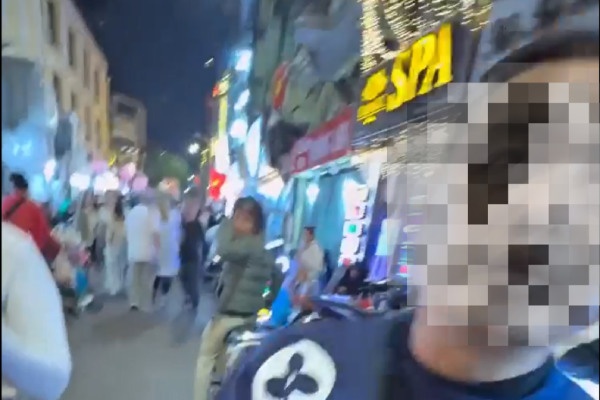 Xu phat hanh vi,  moi du khach,  su dung ma tuy&nbsp; anh 1