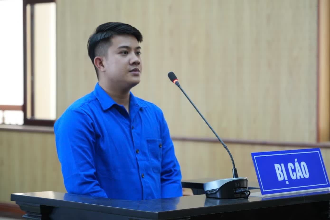 Chiem doat 98 ty cua 376 bi hai, 'trum' san tien ao linh an 24 nam tu hinh anh