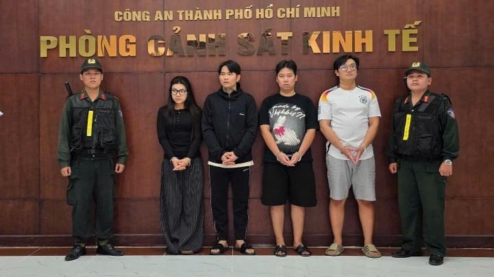 Triet pha duong day,  Buon ban khi cuoi anh 1