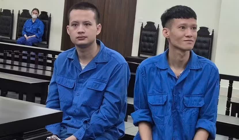 cuoc hon chien,  tai quan karaoke anh 1