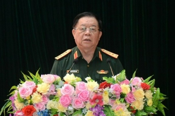 Dai tuong Nguyen Trong Nghia: Sach la nguon tri thuc can ban, ben vung hinh anh
