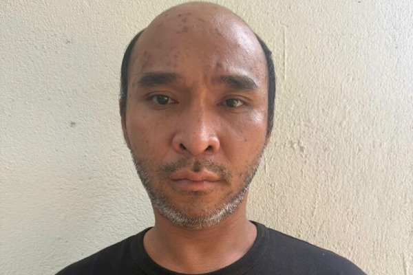 Bat giu doi tuong cuop tai san cua du khach nuoc ngoai tai Da Nang hinh anh