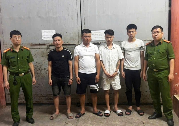 cuop 2 kg vang anh 1