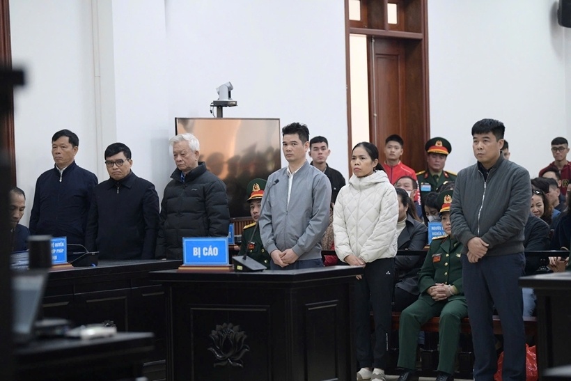 Hau Phao,  Tap doan Phuc Son,  Cong ty Phuc Son,  Nguyen Van Hau,  Dau tu Nam A,  Giam doc Nam A,  Cong ty Nam A,  Doanh nghiep Nam A,  Chu tich Nam A anh 1