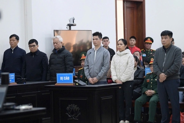 Vu an san bay Nha Trang: Hau 'Phao' va hang tram bi hai khang cao hinh anh