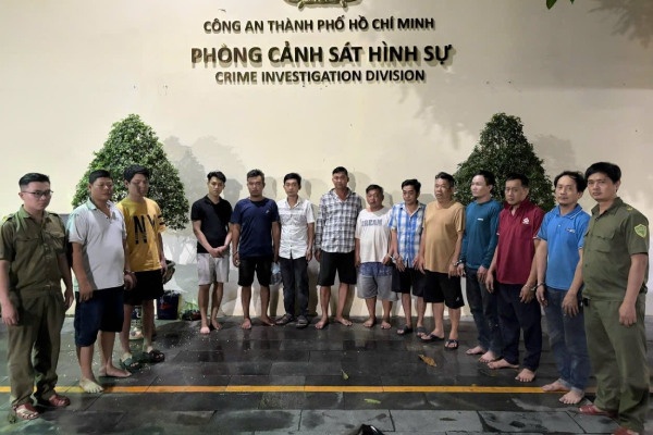 Cong an TP.HCM 'dot kich' hang loat soi da ga hinh anh