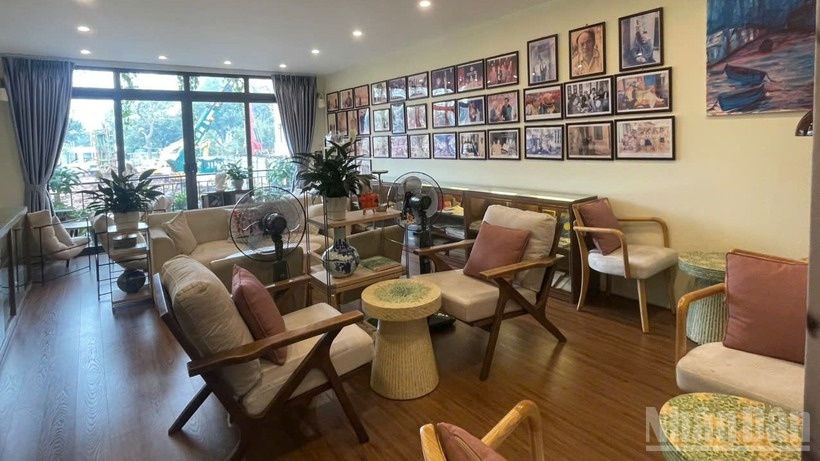 Khong gian luu niem nha van To Hoai - Dia chi van hoa moi o Ha Noi hinh anh