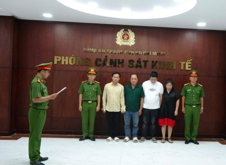 Cty Thu Tran Hon,  DN Thu Tran Hon,  Gdoc Thu Tran Hon,  Giam Thu Tran Hon,  Giam gia anh 1