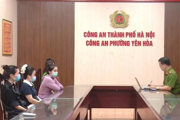 Co so thuc hien tham my trai phep tai Ha Noi hinh anh