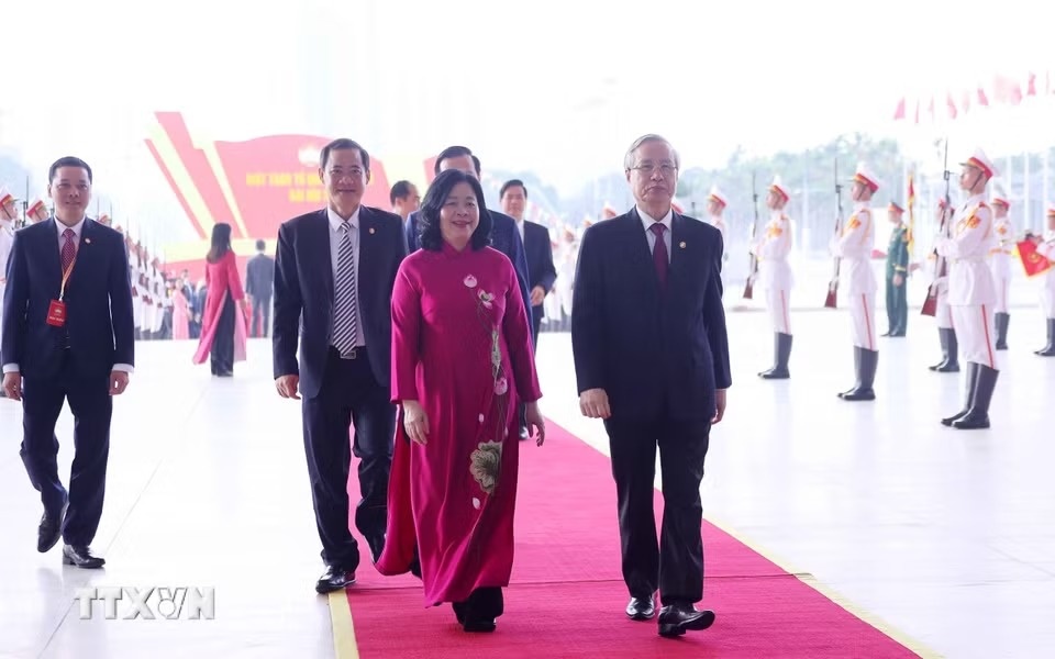 mat tran to quoc anh 12