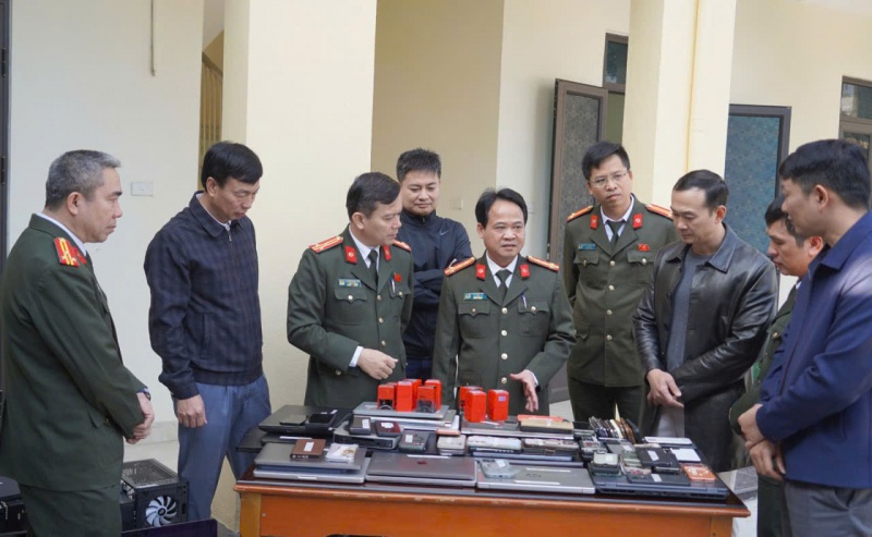 tien ao Xintel,  Lua dao chiem doat,  Da cap bien tuong,  tap doan Xintel,  Giam doc Xintel,  Doanh nghiep Xintel,  Cong ty Pi Gaming,  Cong ty LNP Solution,  Doanh nghiep Pi Gaming,  Giam doc Pi Gaming anh 2