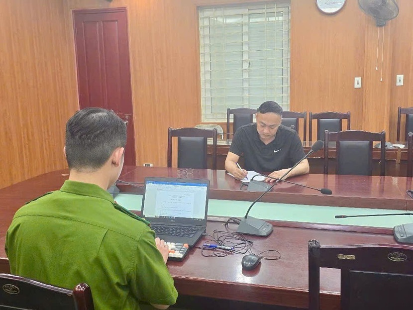 nhom con do,  hanh hung hang xom anh 1