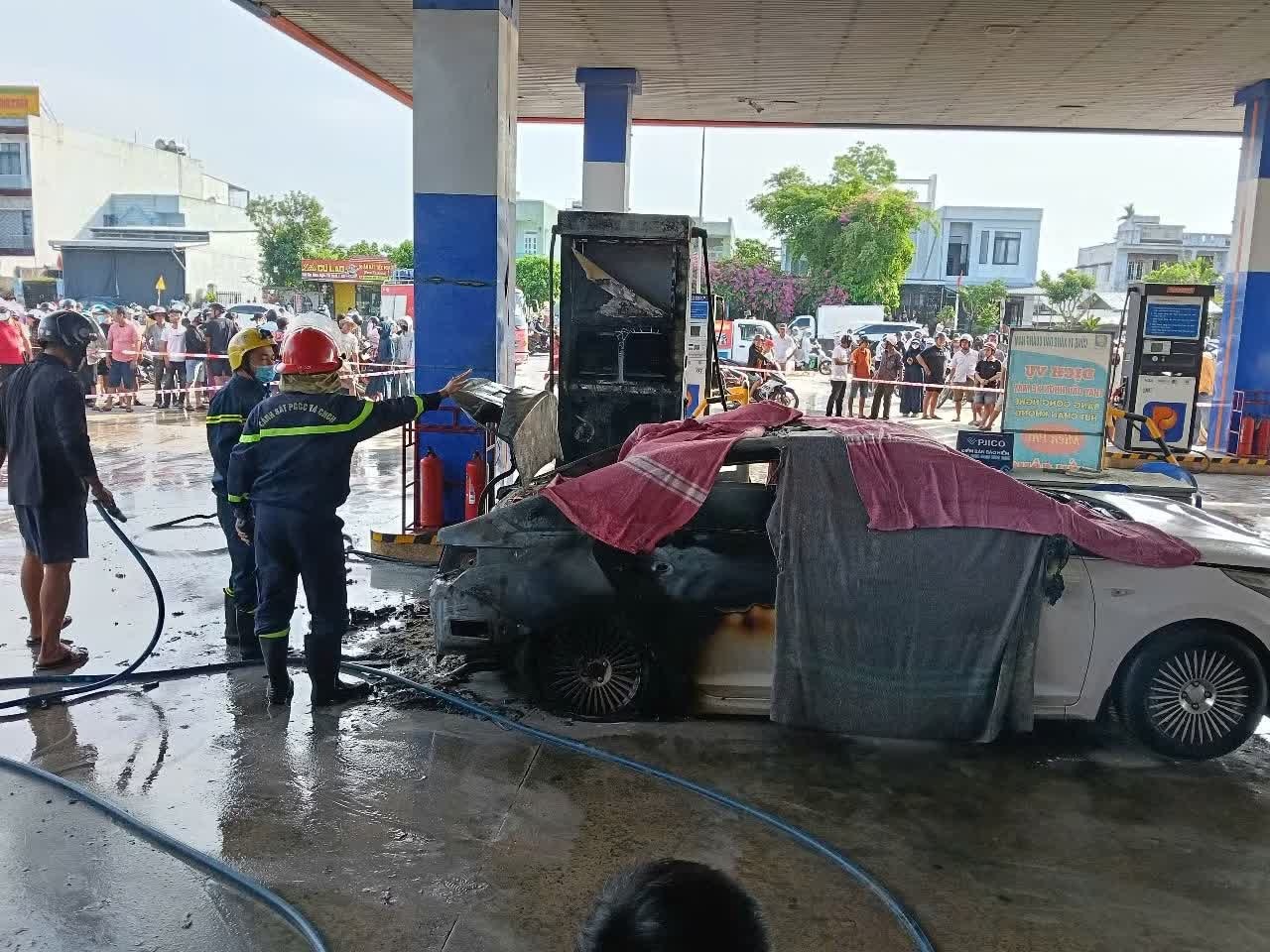 Cong an thong tin ket qua kham nghiem vu chay oto tai cay xang hinh anh