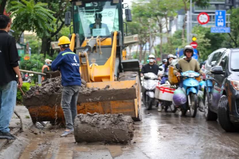 Xe cho qua kho,  Tao bay tron truot anh 3