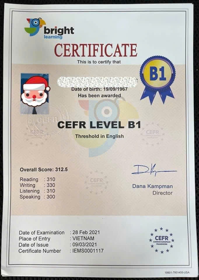 Chung chi tieng Anh,  khong co gia tri,  Hoc vien Bright online,  Chu tich IEMS,  Giam doc IEMS anh 4