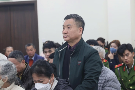 Chu tich Son Lam va LanQ cau ket lay hang chuc ty bao hiem nhu the nao hinh anh