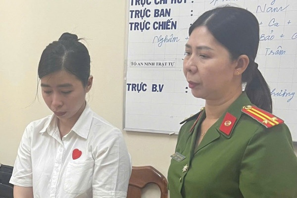 Lam gia 93 phieu dong tien hui, chiem doat tren 660 trieu dong hinh anh