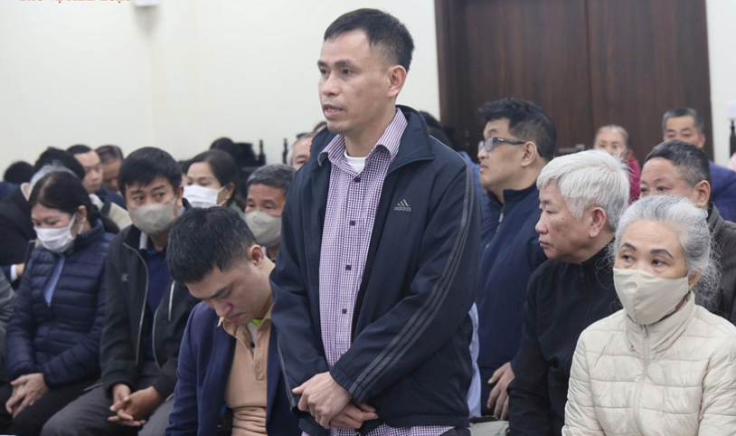 Chu Cong ty LanQ,  Gdoc Cong ty LanQ anh 4