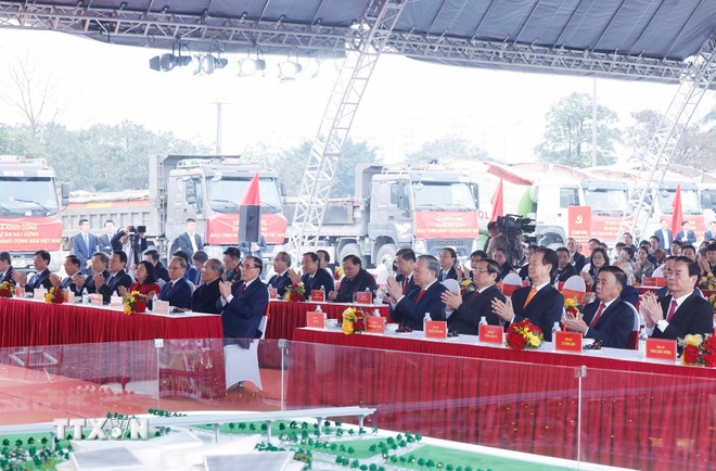 Bao tang Dang Cong san anh 2