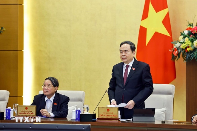 Thuong vu Quoc hoi anh 2