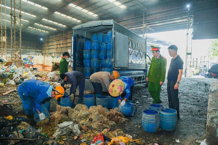 Hai Phong tieu huy hon 5 tan gia do ngam hoa chat, de 1 thang van tuoi hinh anh
