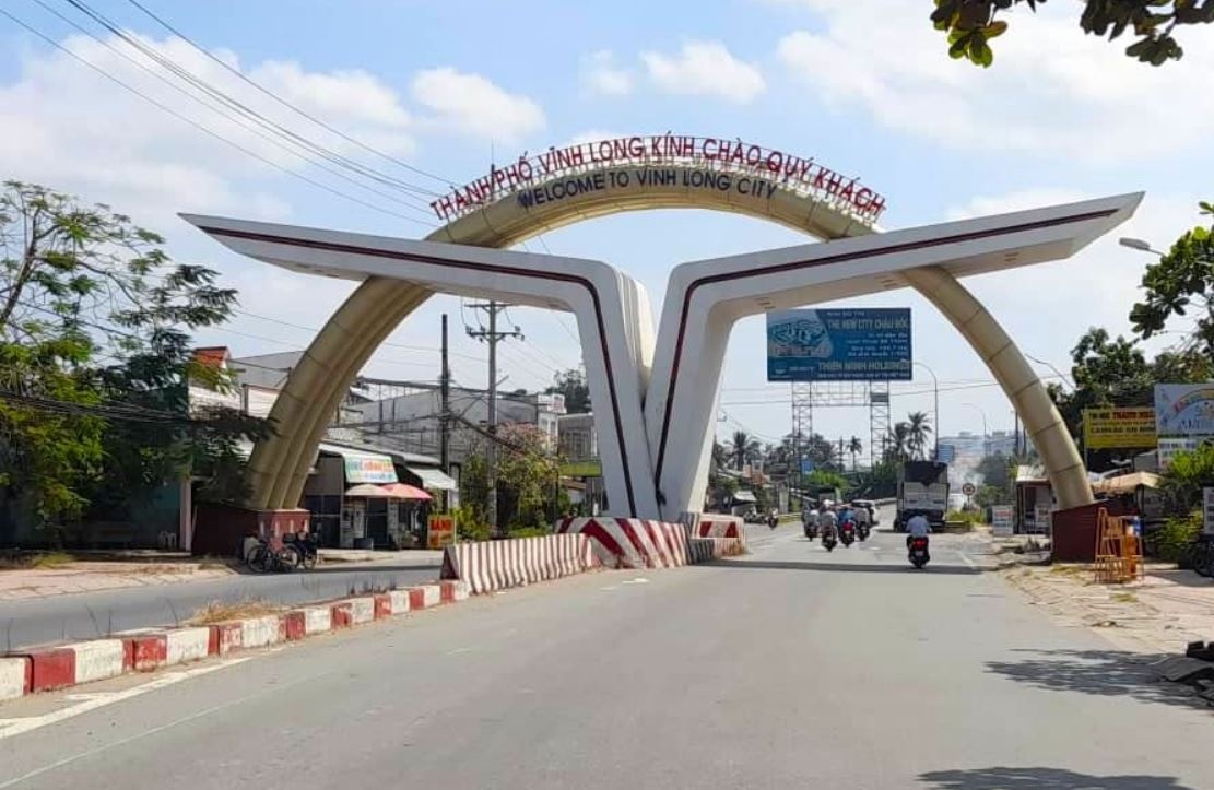 Vinh Long treo thuong de tim logo moi cho tinh hinh anh