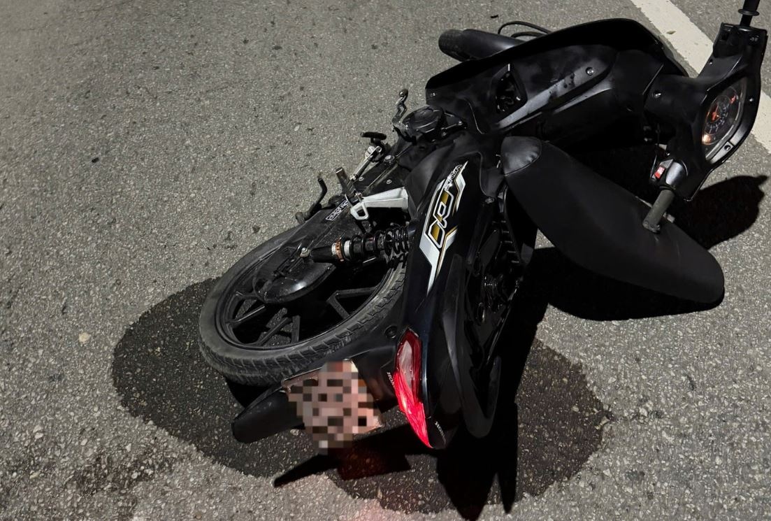 Nam sinh lop 9 chay xe cho 3, hai nguoi tu vong hinh anh