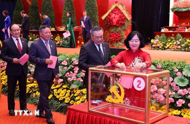 Bau cu Quoc hoi anh 2