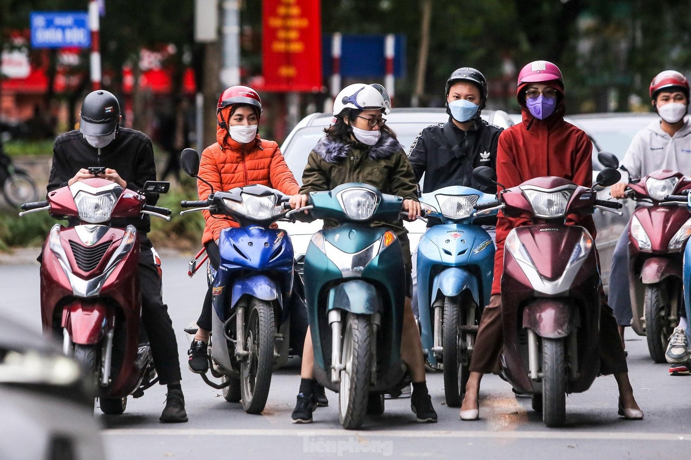 Mien Bac tiep tuc nang am truoc khi chuyen mua ret hinh anh