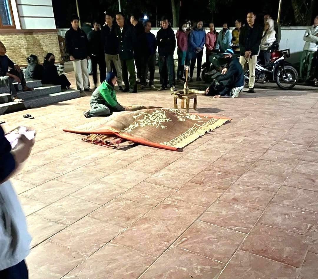 Mot nguoi tu vong nghi do tu lam phao, tieng no o hien truong nhu sam hinh anh