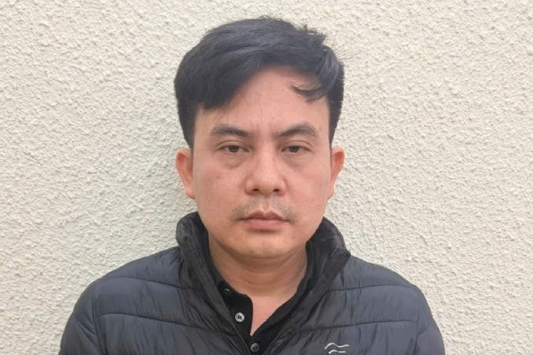 Khoi to doi tuong mao danh sy quan nghiep vu Cong an nhan dan hinh anh