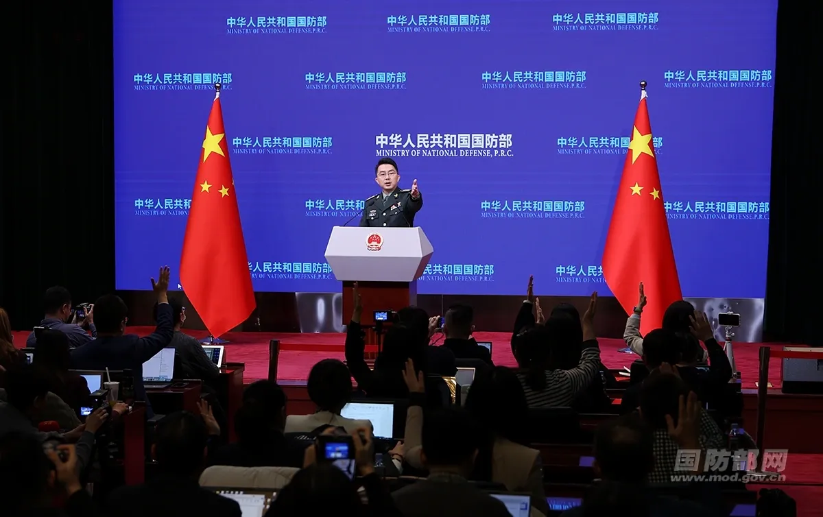 Trung Quoc bac tin Truong Huu Hiep tiet lo thong tin vu khi hat nhan hinh anh